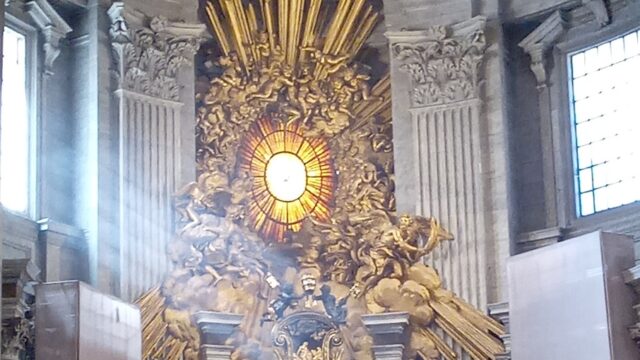 Saint Peter's Basilica, Vatican City, Rome, Italy photo by Joseph Kikta - Copyrighted, all rights reserved.